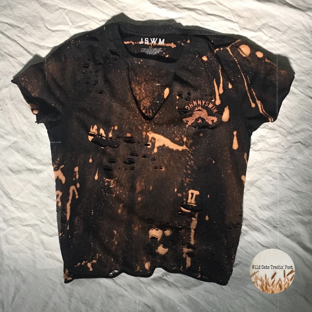 Johnny Swim Crop